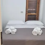 Ampia Terrazza Privata A Due Passi Da Pizzo E Tropea *